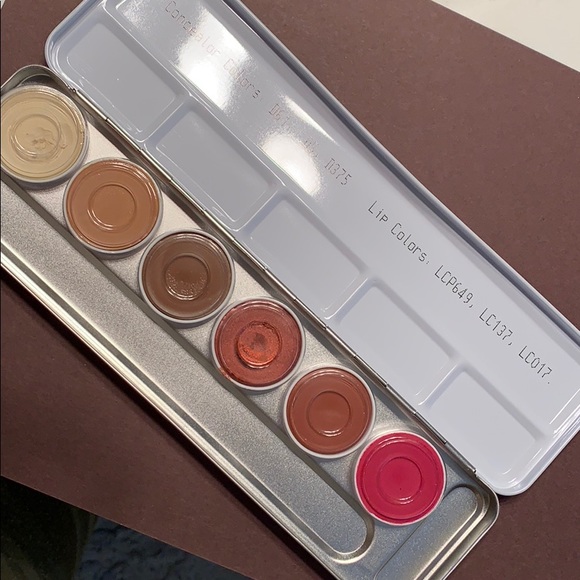 Kryolan Pallette - Picture 1 of 7